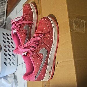 NIKE AIR FORCE 7youth